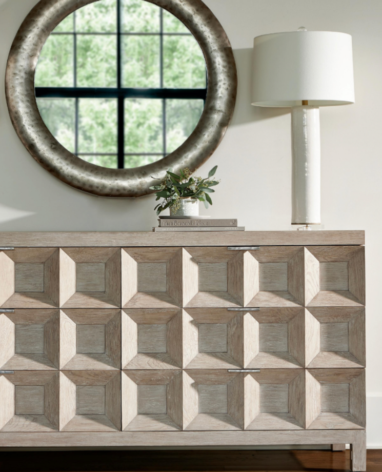 Prado Dresser